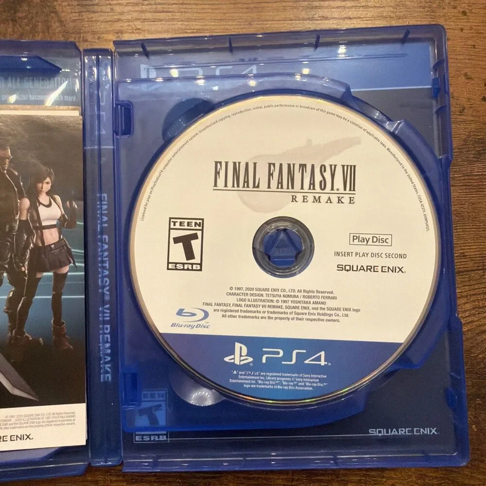Final Fantasy 7 VII Remake (Sony PlayStation 4 / PS4) Includes Case & Game Discs